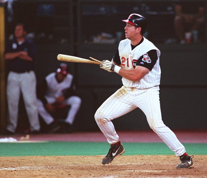 Sean Casey Cincinnati Reds game action